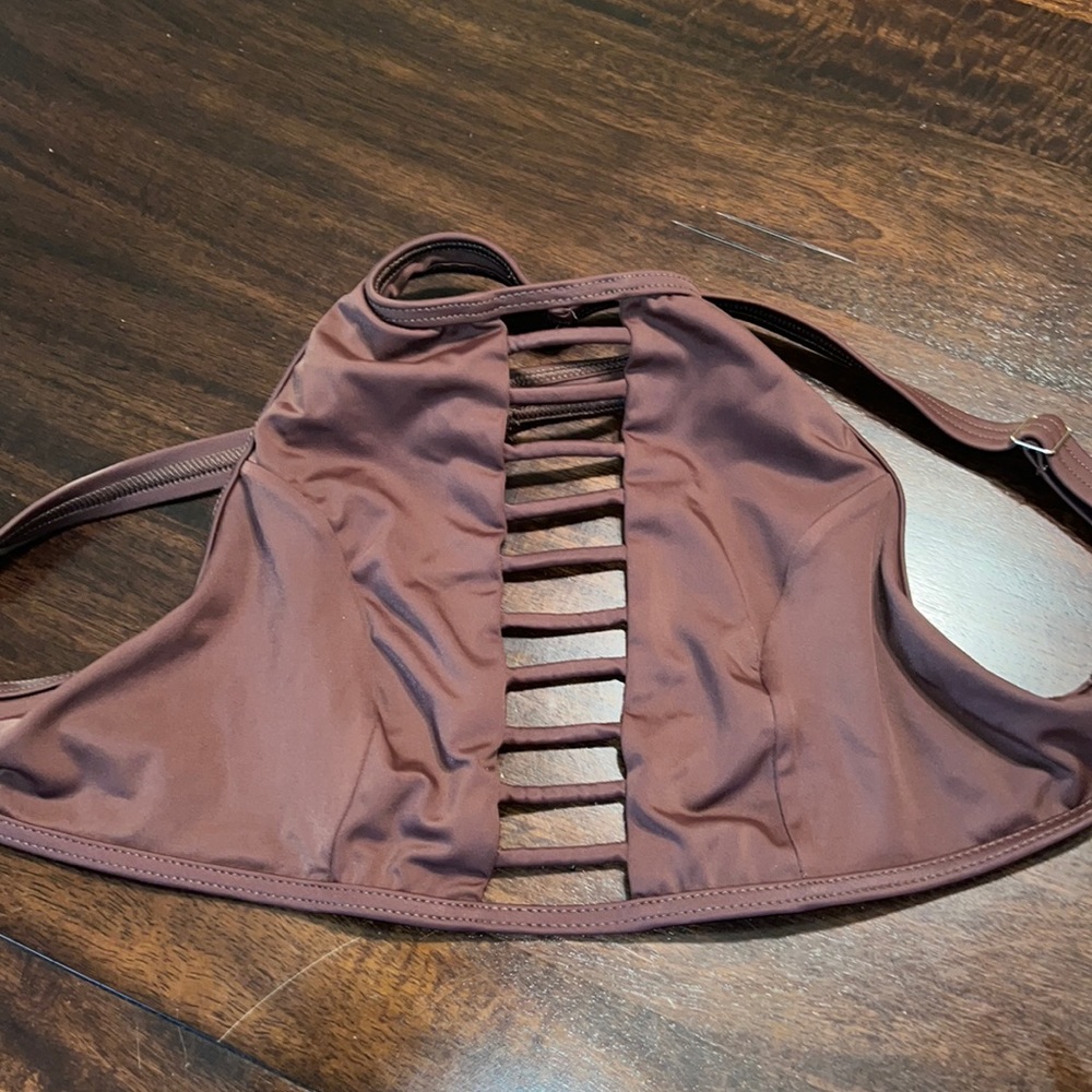 Cute bikini top. Size 10.